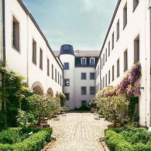 3* Hotel Hofgarten 1824 Garni