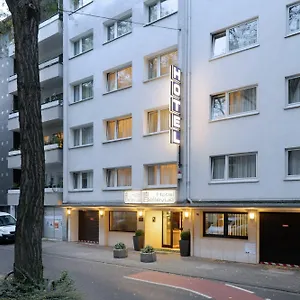 Bellevue 3*, Düsseldorf Niemcy