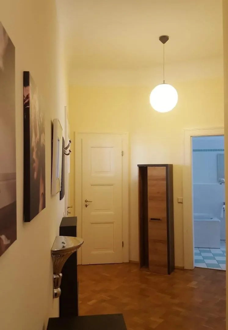 Hotel-Appartement-Villa Ulenburg Dresden