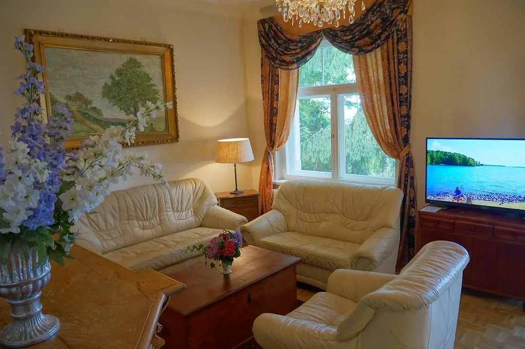 Hotel-Appartement-Villa Ulenburg Dresden 3*,  Germany