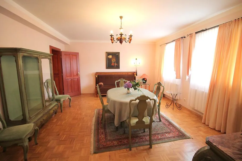 Hotel-Appartement-Villa Ulenburg Dresden Germany